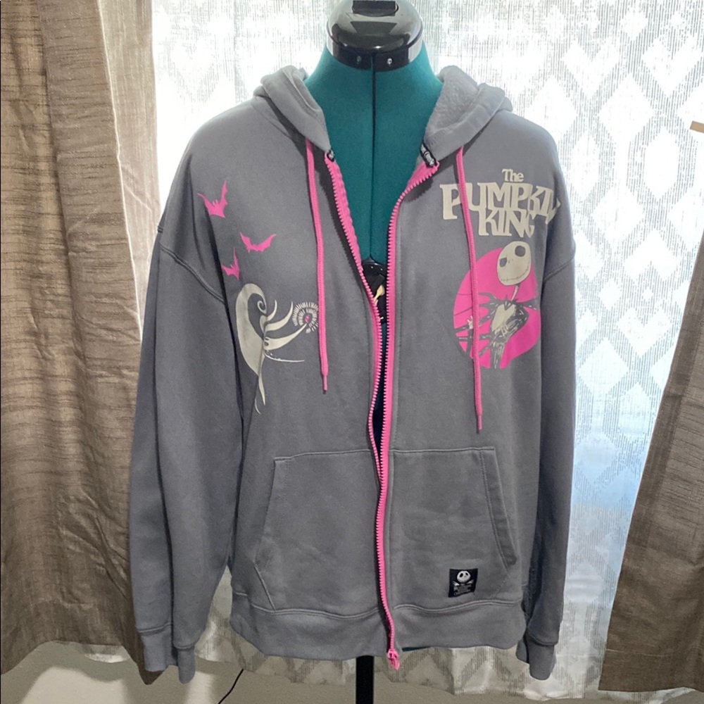 The nightmare before Christmas grey and pink jack skellington zipper hoodie